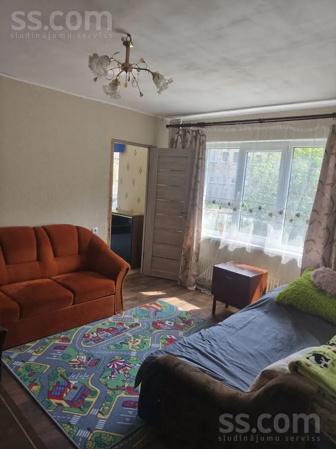 Elutuba - Privatised Two-Bedroom Flat in Līvāni