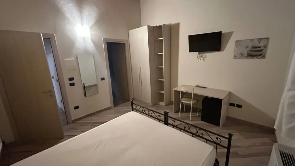 Magamistoad - Luxury Apartment with Private Bathroom in Pisa