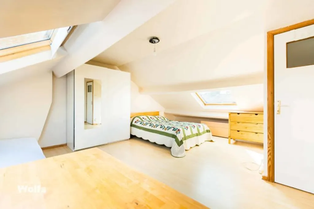 Magamistoad - Three-Bedroom House with Garden in Saint-Nicolas