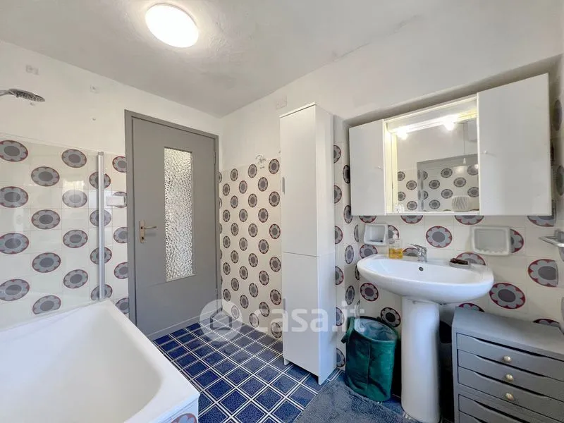 Vannitoad - Ground Floor Apartment with Private Courtyard in Grezzana