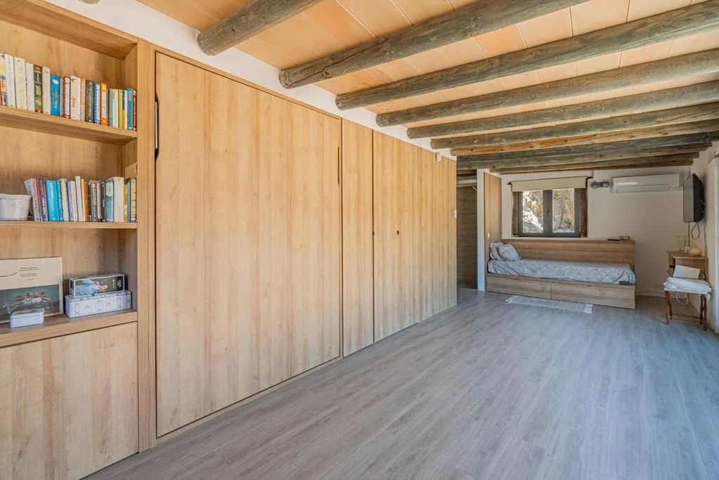 Bedrooms - Luxury Farmhouse with Pool in Calvià