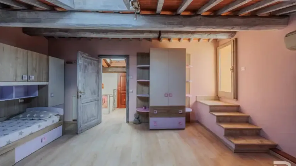 Chambres - Attico with Terrace in Sinalunga