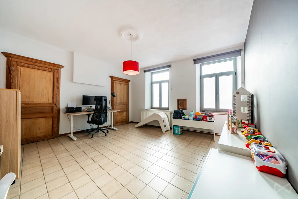 Chambres - Maison Charmante avec Jardin à Morialmé