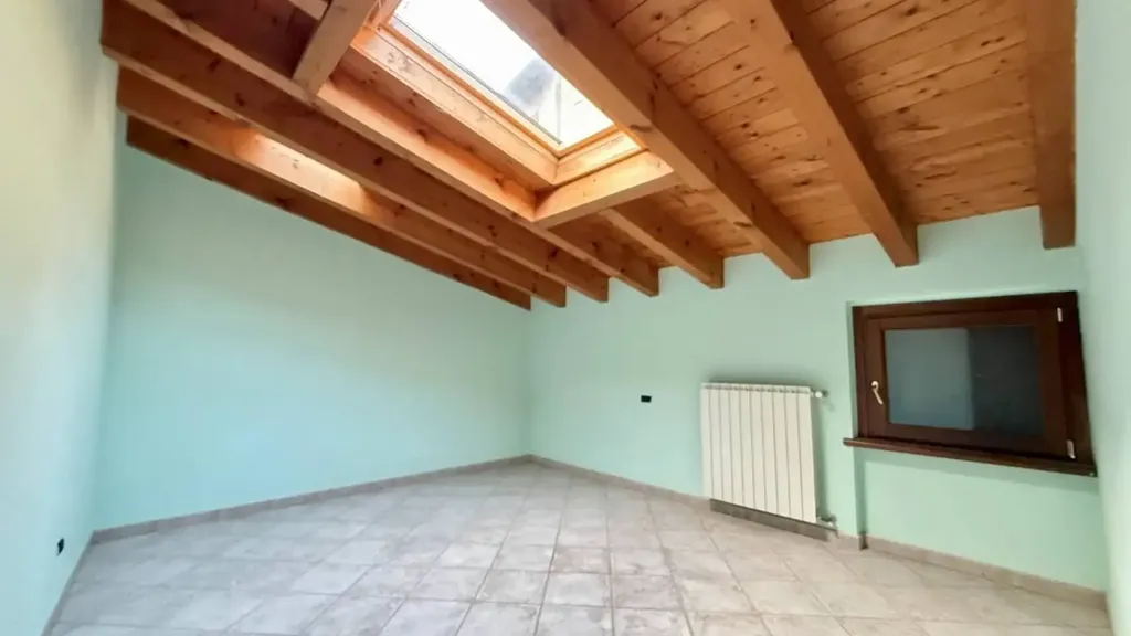 Toad - Rustic-Style Apartment with Panoramic View in Casazza