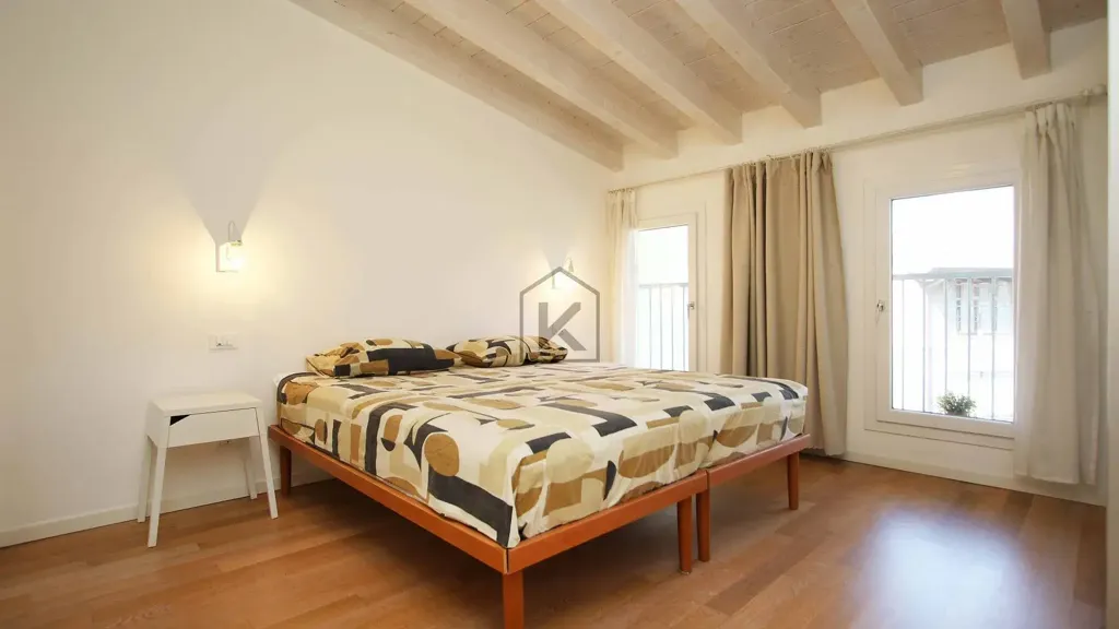 Chambres - Bright Triplex with Balcony in Milan