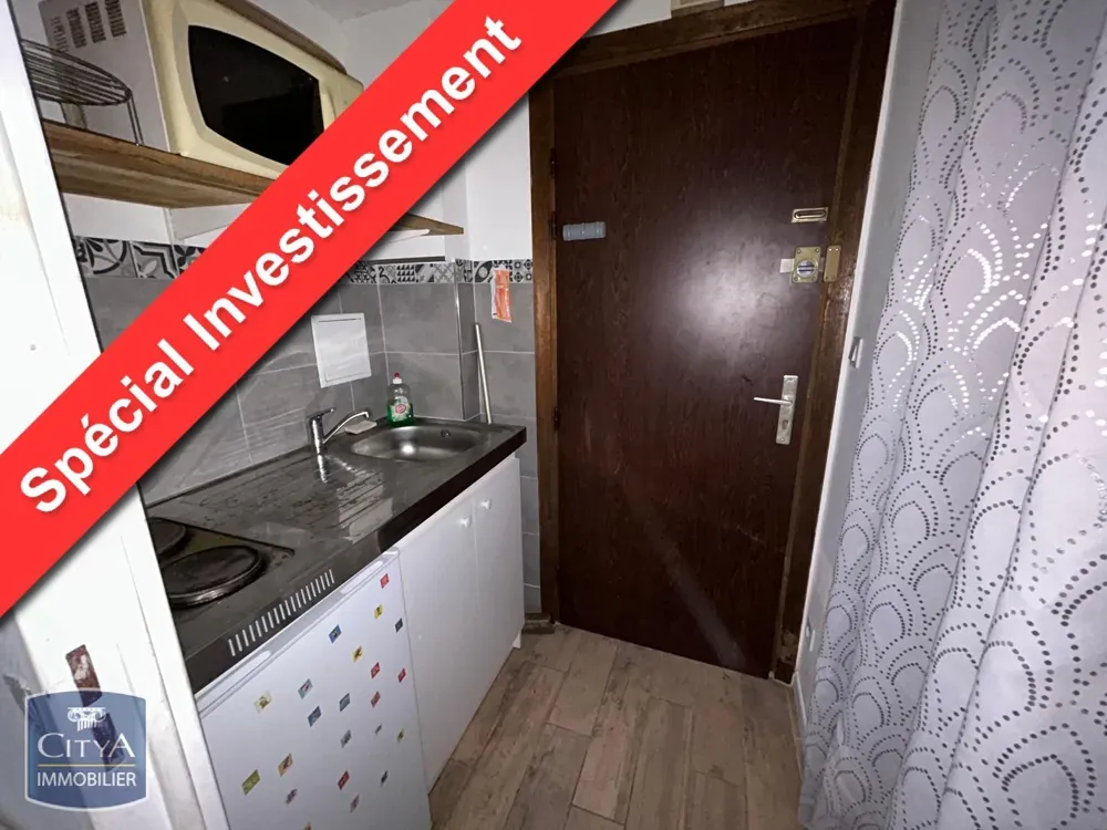 Cuisine - Studio Calme avec Interphone à Sedan