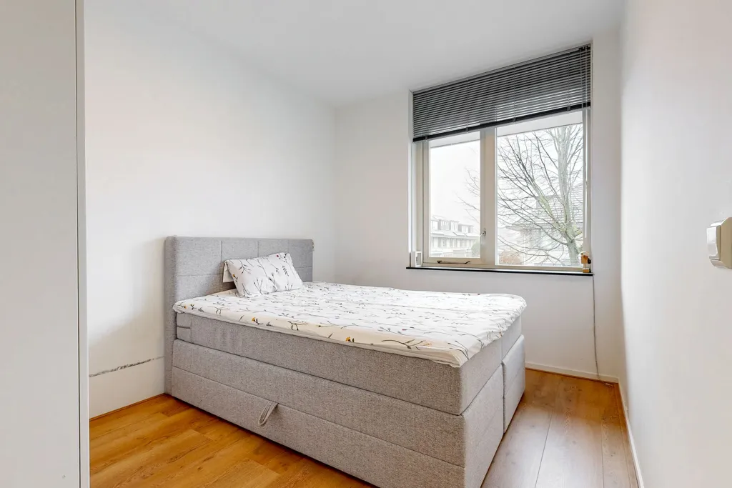Magamistoad - 6-toaline maja asukohas Amstelveen