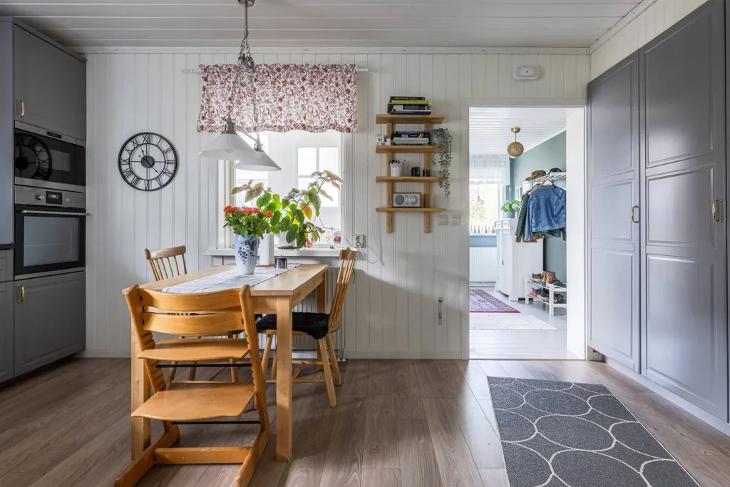 Söögituba - Eco-Friendly Villa with Garden in Östnor
