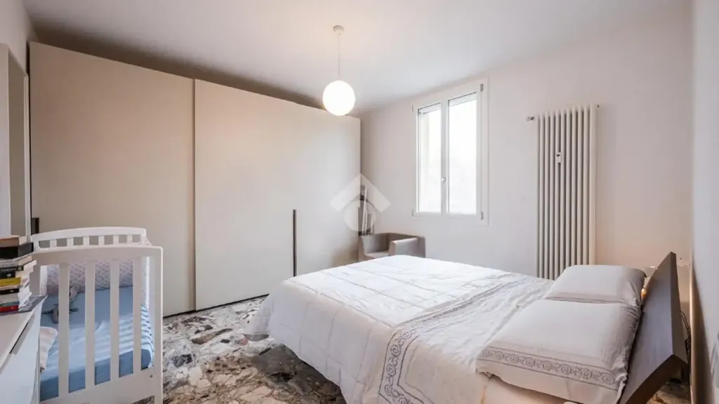 Chambres - Signorile Flat with Ascender in Modena's Historic Centre