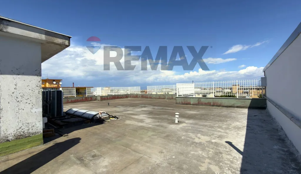 Terrass - Luxury Penthouse with Vesuvio View in Villaricca