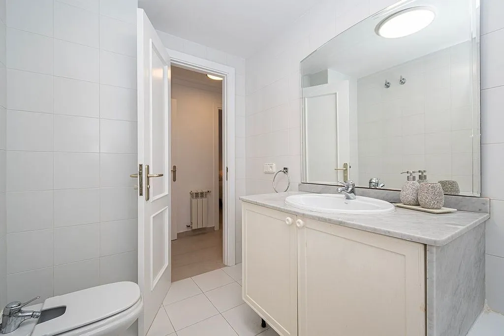 Salles de bain - Furnished Flat with Balcony in Port de Pollença