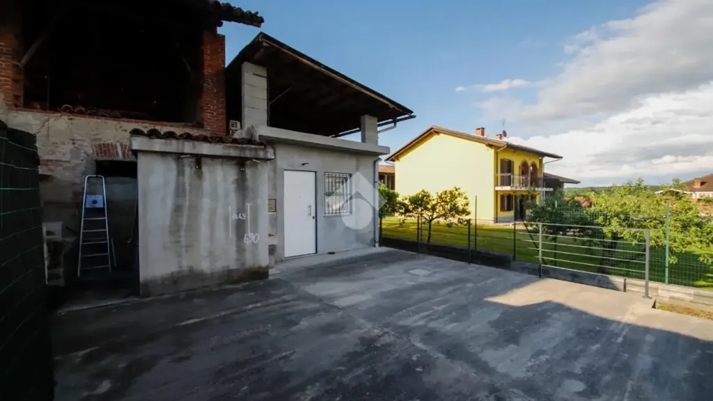 Terrass - Semi-detached House with Garden in Bosconero