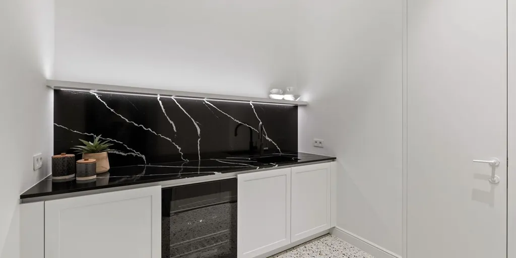 Cuisine - Appartement Luxueux avec Vue sur Place à Gand