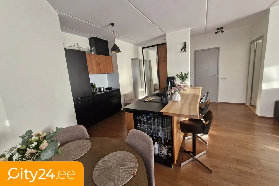 Salle à manger - Newly Decorated Flat with Balcony in Mustamäe
