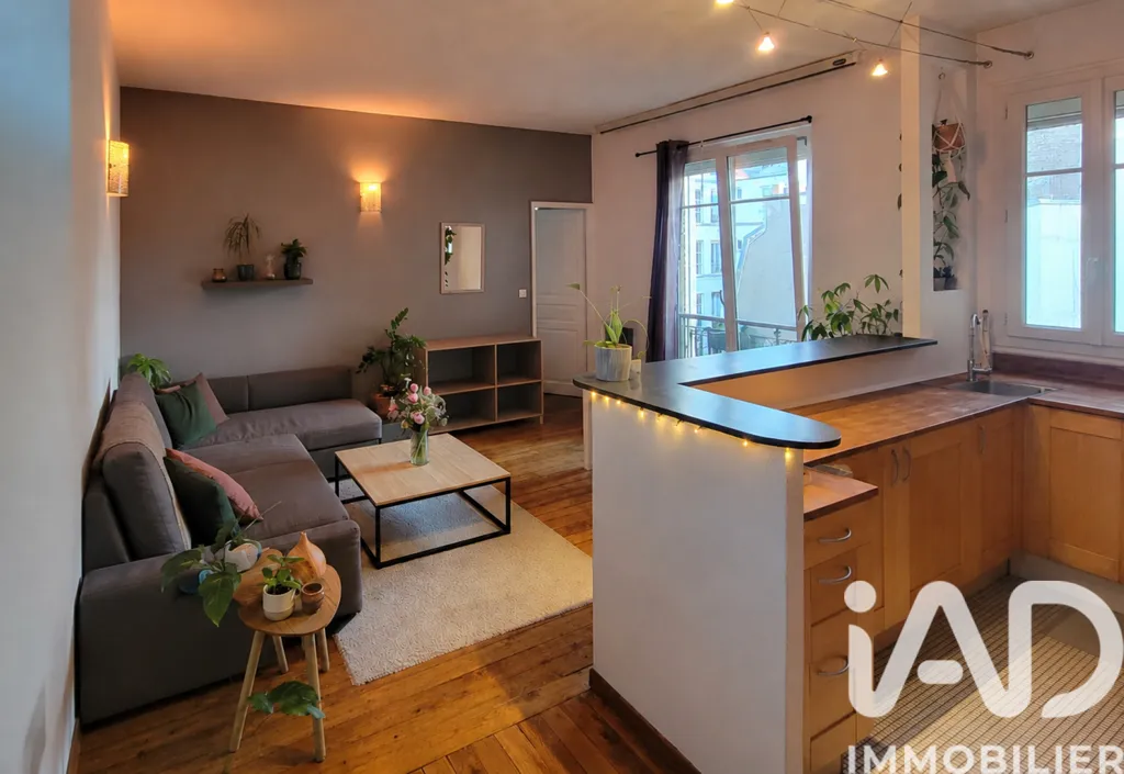 Köök - Bright 2-Bedroom Parisian Flat with Courtyard