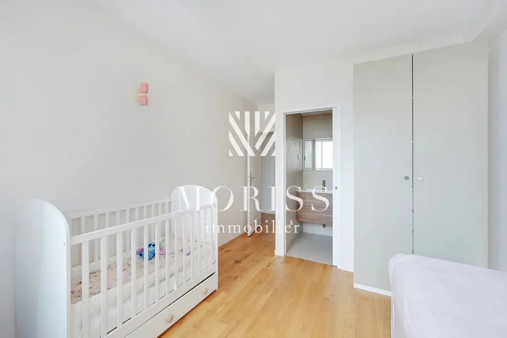 Camere da letto - 5-Piece Apartment with Balcony in Paris