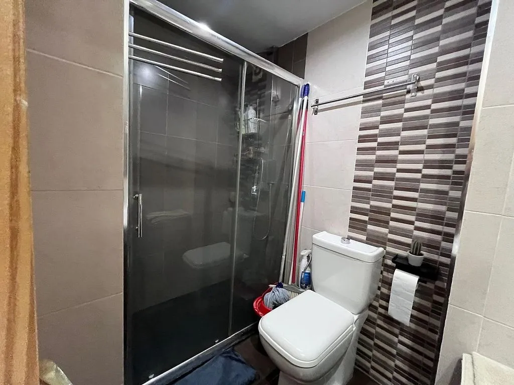 Bathrooms - Renovated Flat with Views in Campo de La Verdad