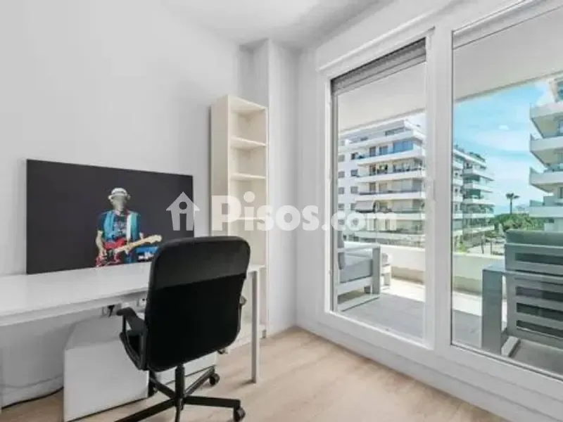 Kabinet - Apartment with Pool in Marbella