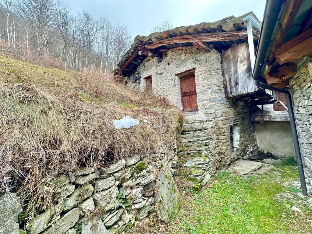 Välivaade - Mountain Cottage with Panoramic View in Sampeyre