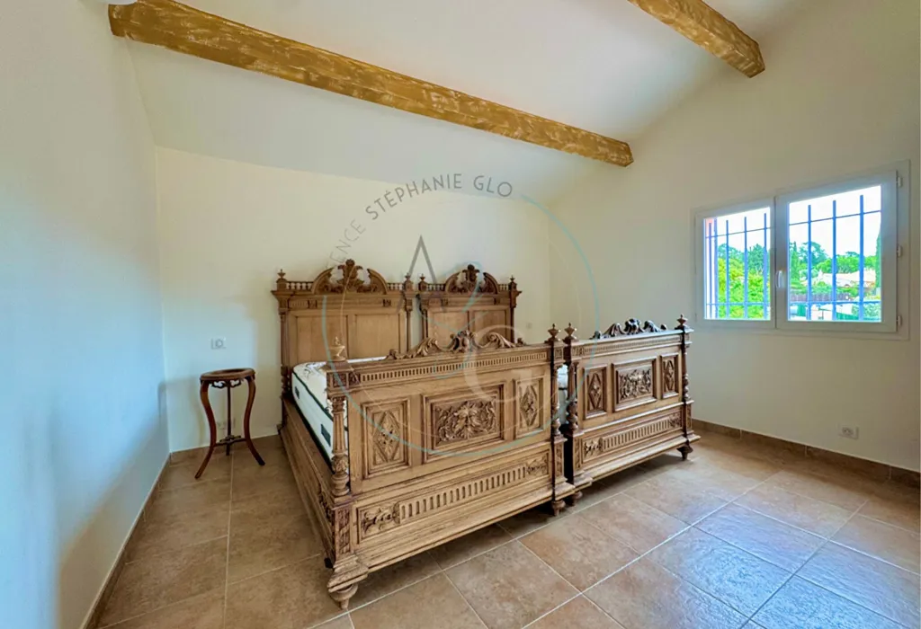 Bedrooms - House with Pool in Quiet La Môle