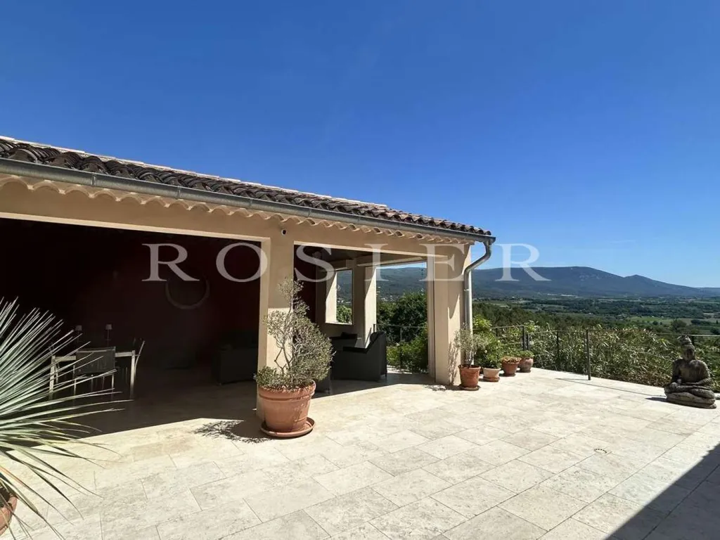 Terrace - Luxury Villa with Pool in Saint-Saturnin-lès-Apt