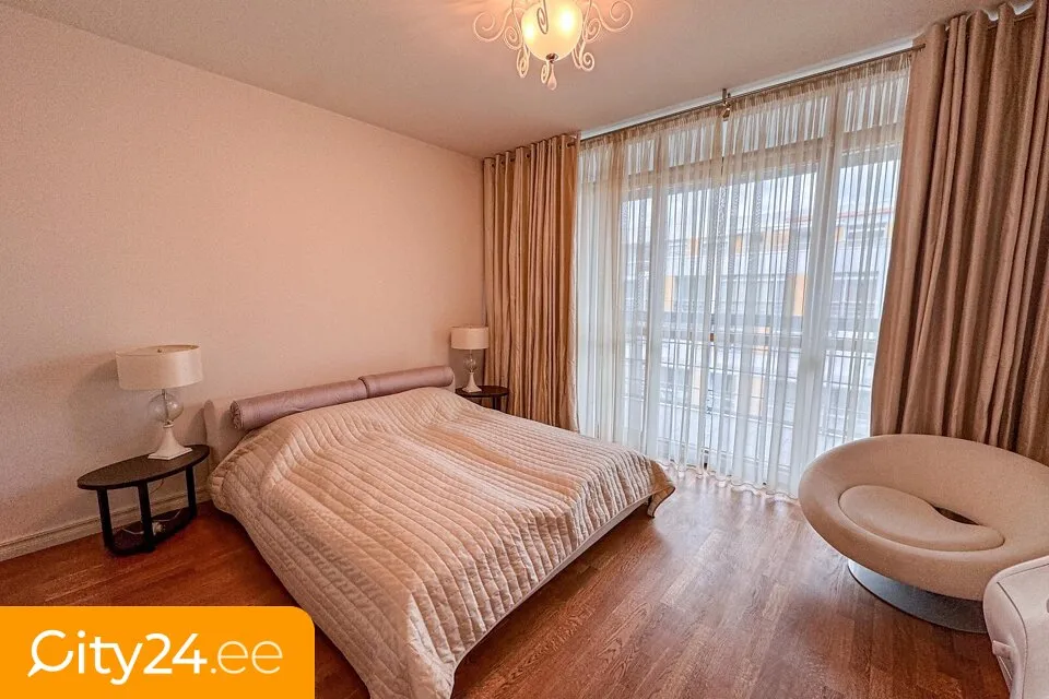 Magamistoad - Modern Flat with Park View in Riga Centre