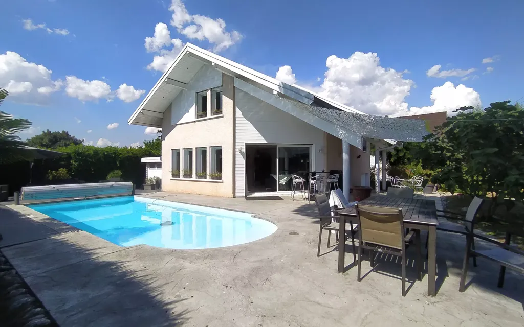 pool_area
