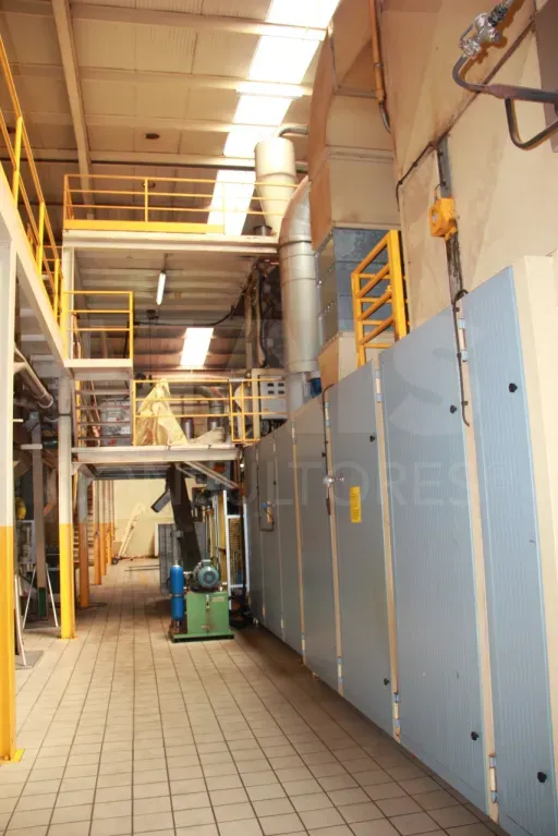 Pesuköök - Large Industrial Unit in Gavião Industrial Zone