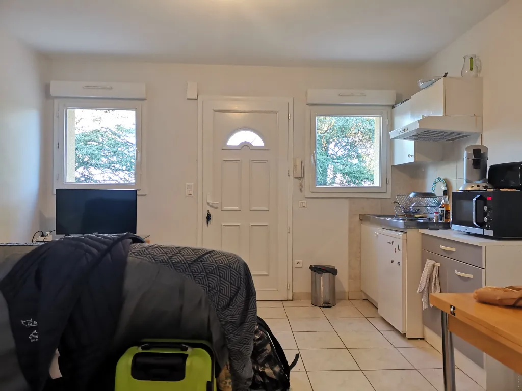 Cuisine - Appartement Lumineux avec Vue sur le Causse à Sébazac