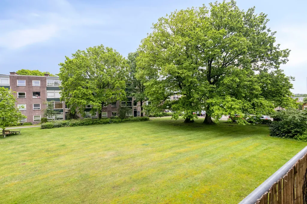 Aed - Porte-cochère Flat with Balcony in Apeldoorn