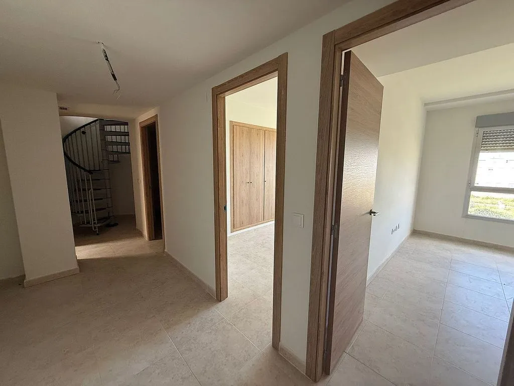 hallway_entrance