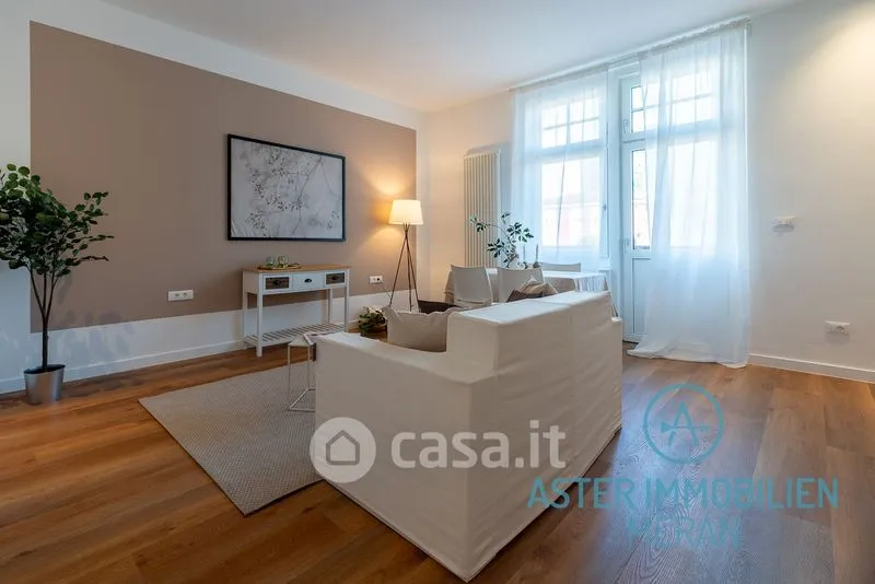 Soggiorno - Historic Apartment with Balcony in Merano