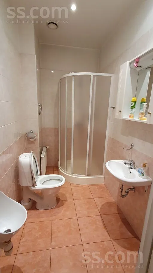 Appartement 6 pièces à Rīga
