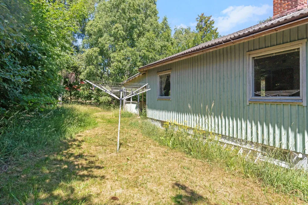 Jardin - Villa with Garden and Basement in Gängletorp