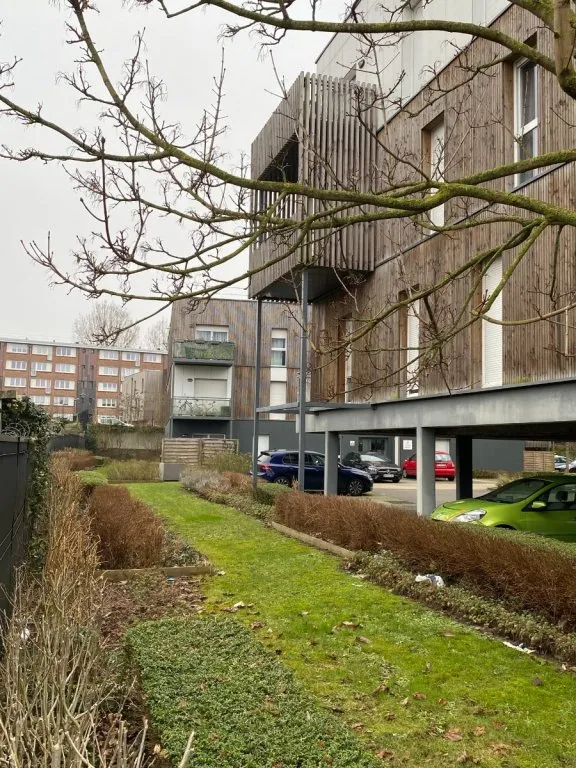 Extérieur - Appartement avec Balcon dans le Quartier Vivant de Tourcoing