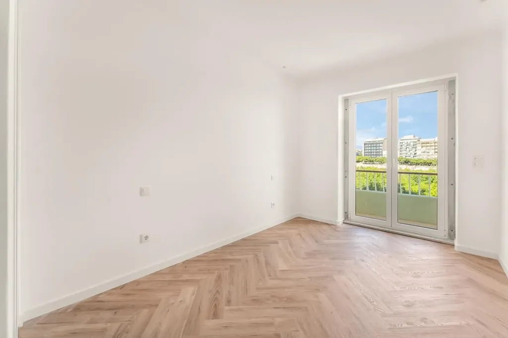 Pièces - Penthouse with Panoramic Views in Amoreiras, Lisbon