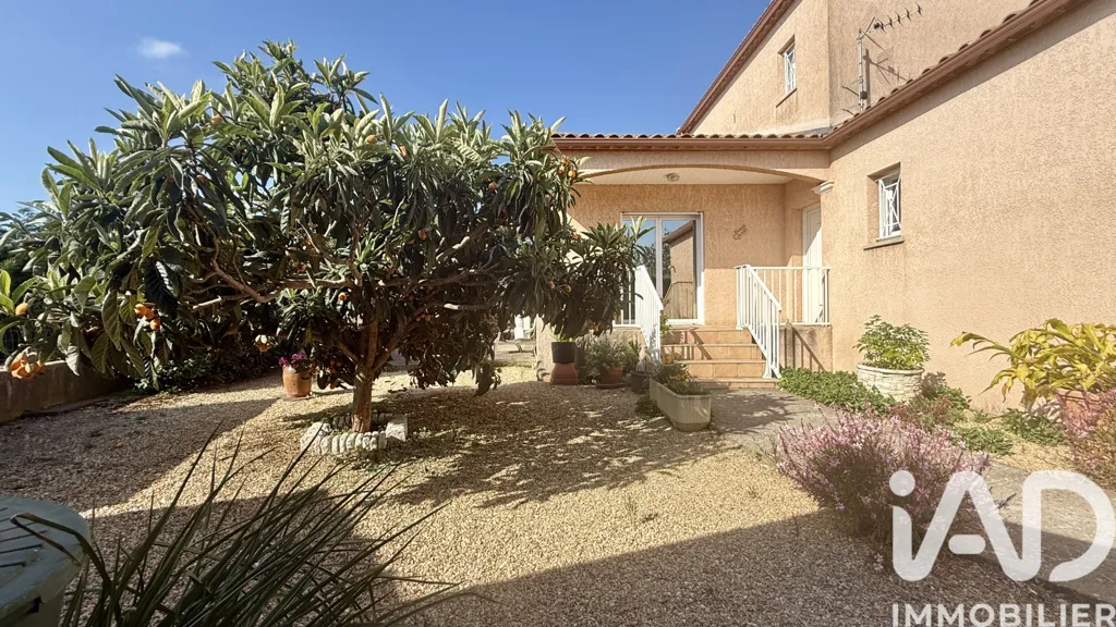 Jardin - Maison Traditionnelle avec Jardin à Paulhan