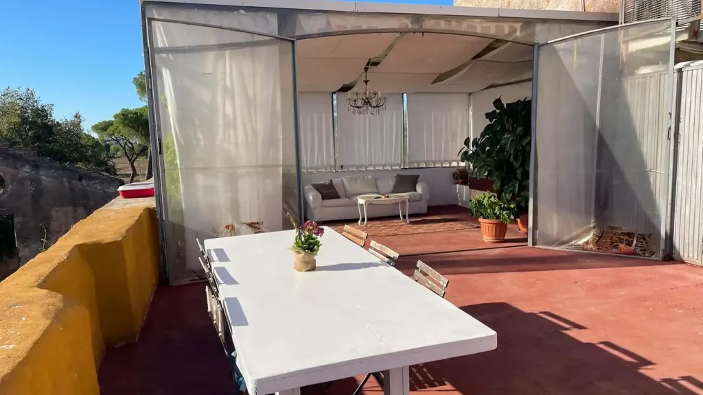 Terrasse - Studio Apartment with Private Garden in Rome