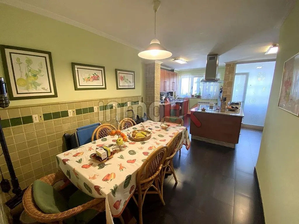 Salle à manger - Apartment with Sea Views in Ferrol
