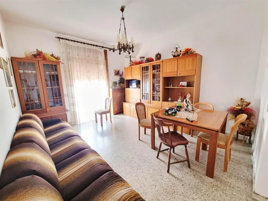 Söögituba - Apartment with Balcony in Central Montefalcione