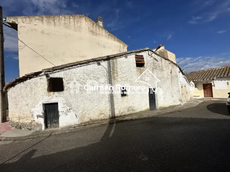 Exterior - Traditional Rustic House in Salamanca