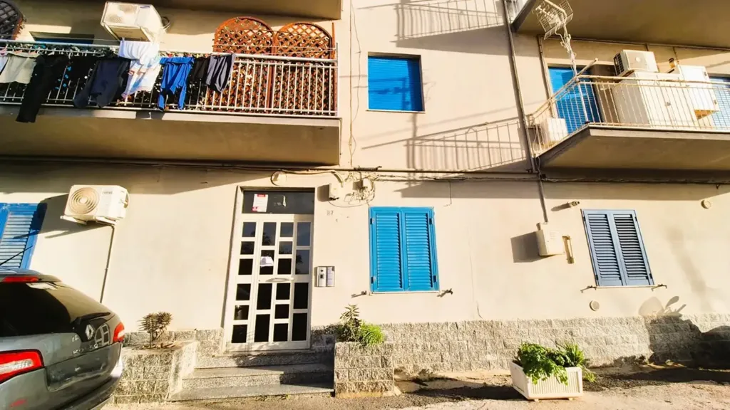 facade
