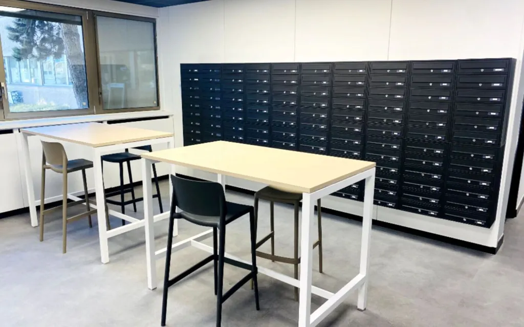 Bureau - Studio Meublé avec Ascenseur à Vandoeuvre-lès-Nancy