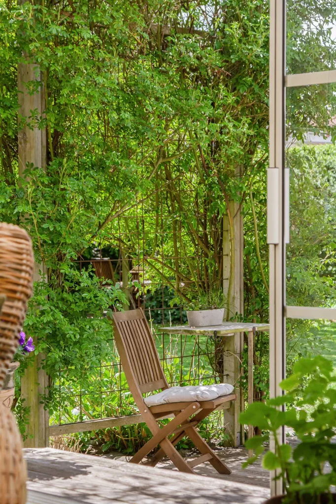 Terrasse - Classic 1928 Villa with Garden in Tomelilla