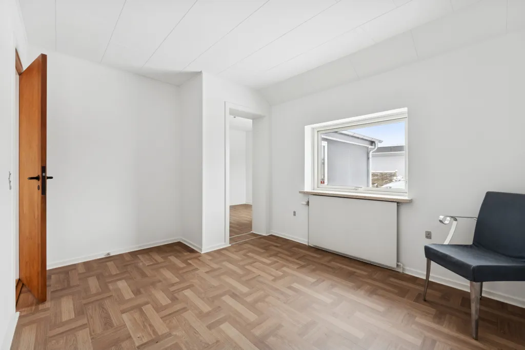 Toad - Villa with Office Space in Odense