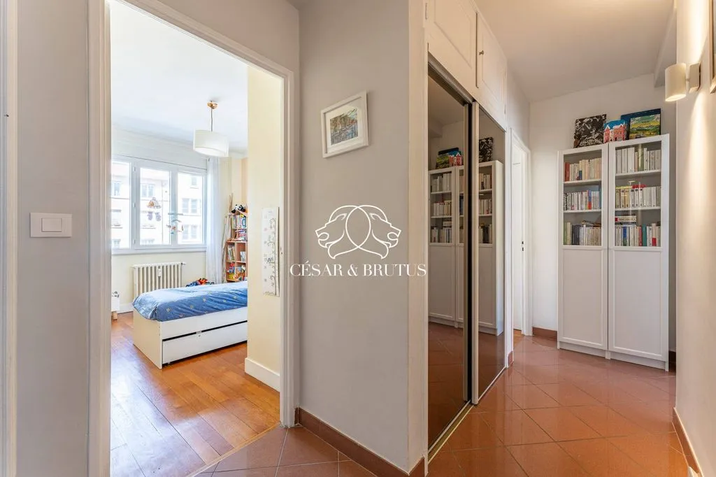 Magamistoad - Luxury Flat with Balcony in Lyon's 7th Arrondissement
