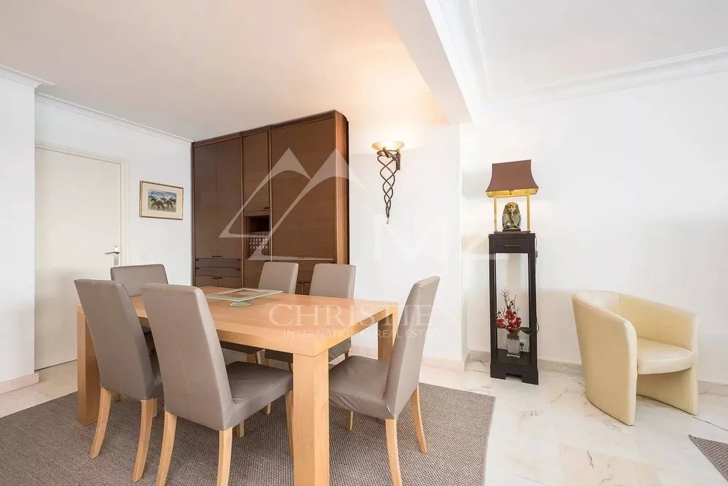 Salle à manger - Appartement Luxe avec Vue Mer à Cannes