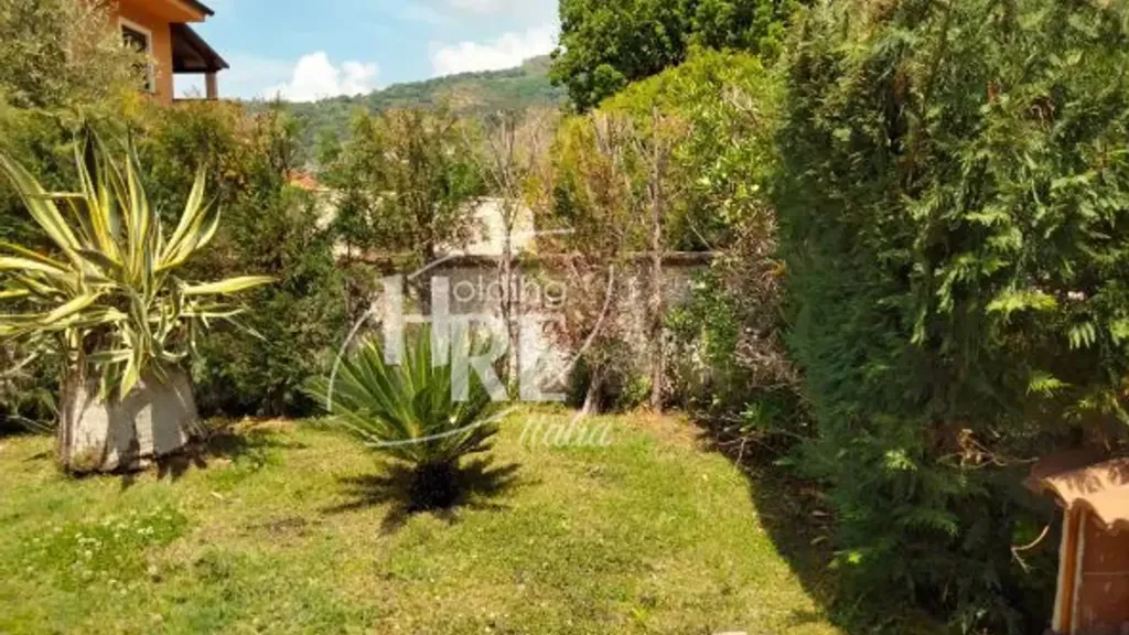 Jardin - Apartment with Private Garden in Fuscaldo