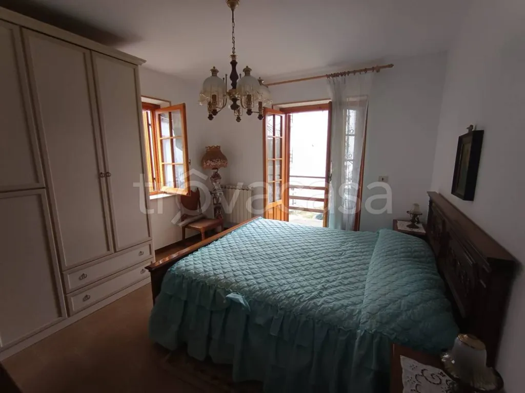 Bedrooms - Semi-detached House with Garden in Giaveno