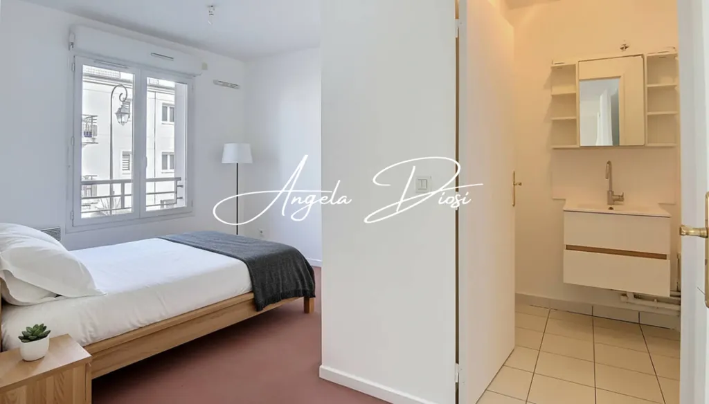 Chambres - Appartement avec Balcon et Parking à Antony